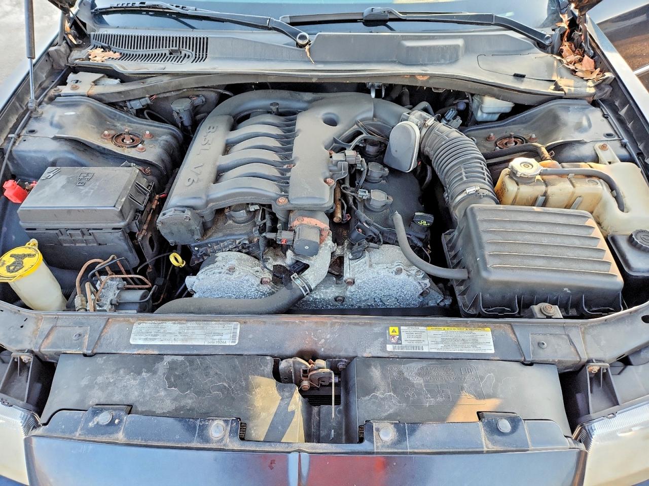 2009 Chrysler 300 VIN 2C3LA53V19H506822 photo 11