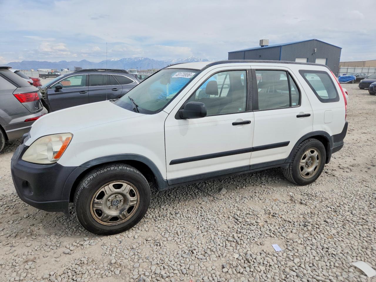 2005 Honda Crv VIN JHLRD68505C016738 photo 1