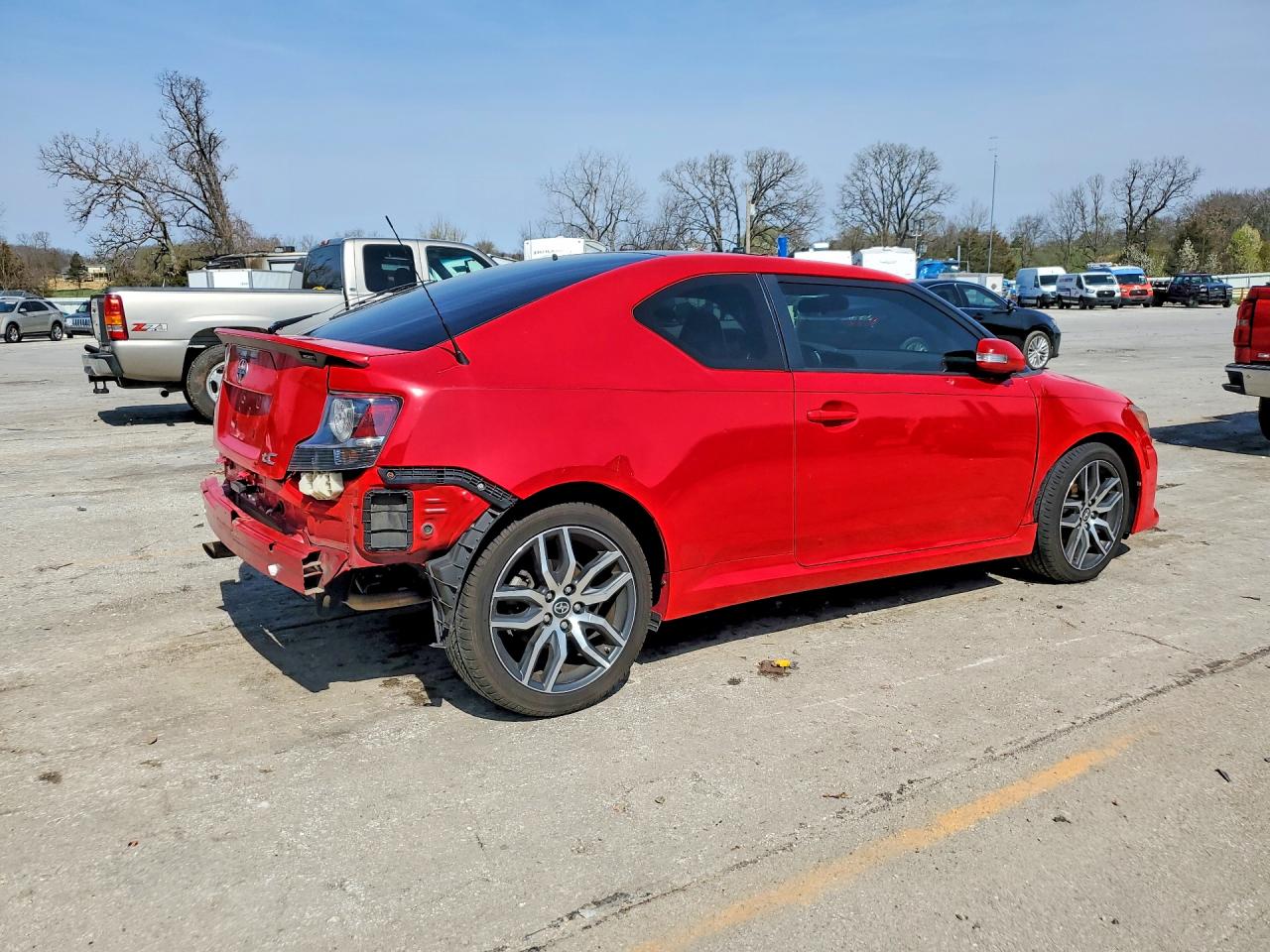 2016 Scion Tc VIN JTKJF5C74GJ016272 photo 3