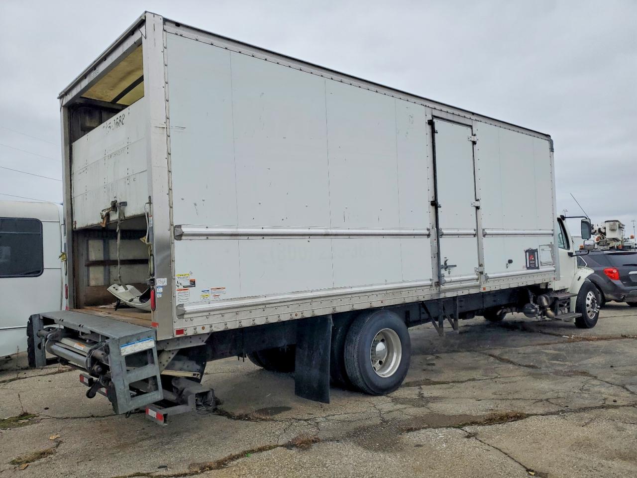 2015 FREIGHTLINER All other VIN 3ALACWDT6FDGA9325 photo 4