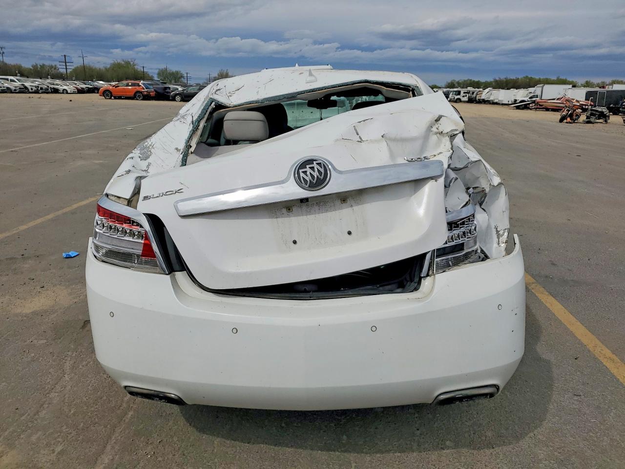 2013 Buick Lacrosse VIN 1G4GC5E38DF233189 photo 6