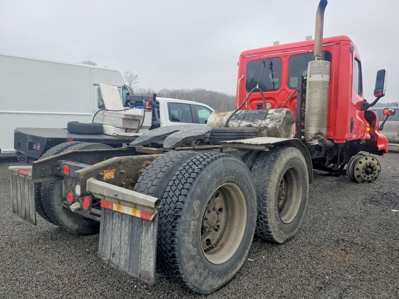 2009 FREIGHTLINER All other VIN 1FUJGEDR59LAE1359 photo 4