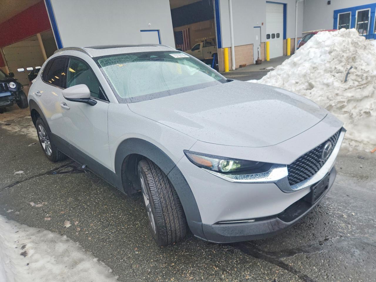 2025 Mazda Cx30 VIN 3MVDMBDM8SM760383 photo 4