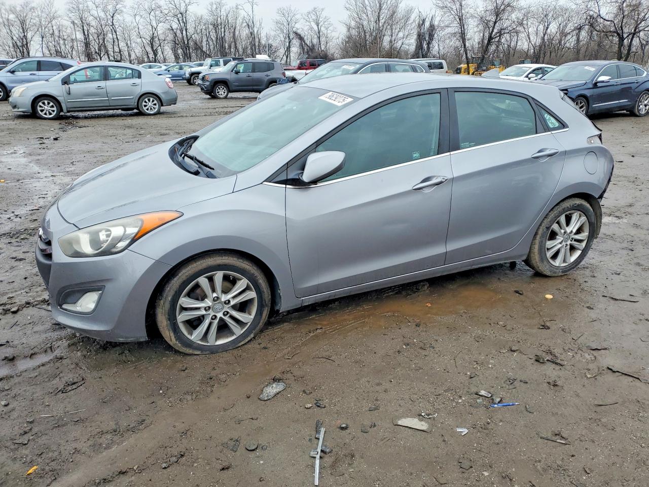 2013 Hyundai Elantra gt VIN KMHD35LE6DU126256 photo 1