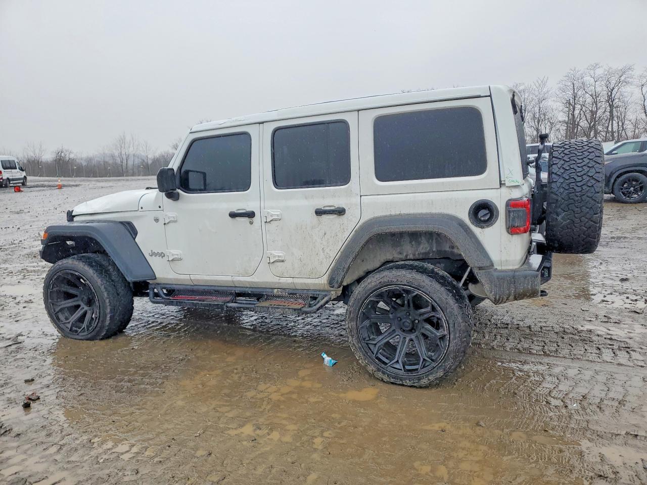 2021 Jeep Wrangler unlimited VIN 1C4HJXDG3MW510474 photo 2