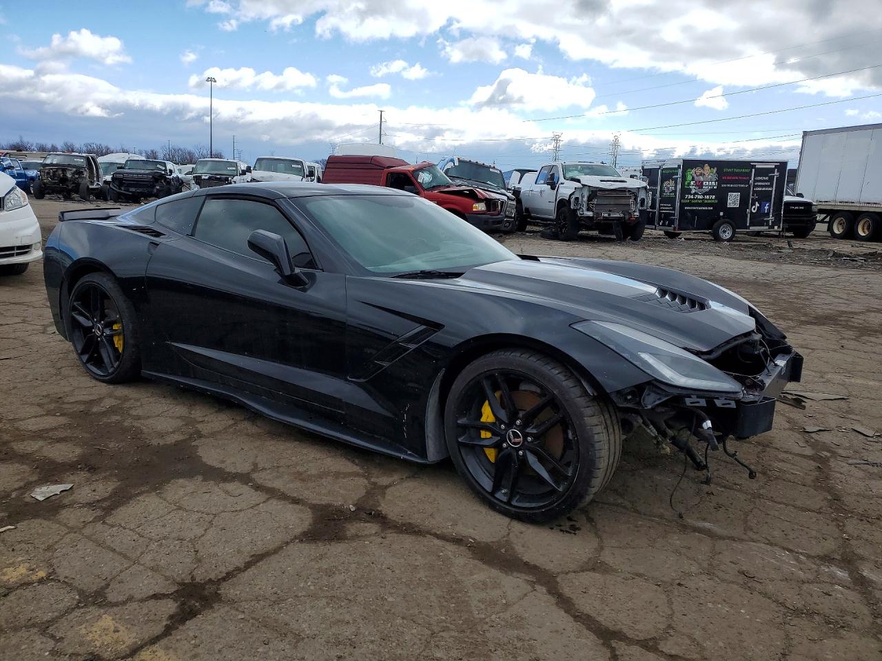 2015 Chevrolet Corvette VIN 1G1YE2D78F5104697 photo 4