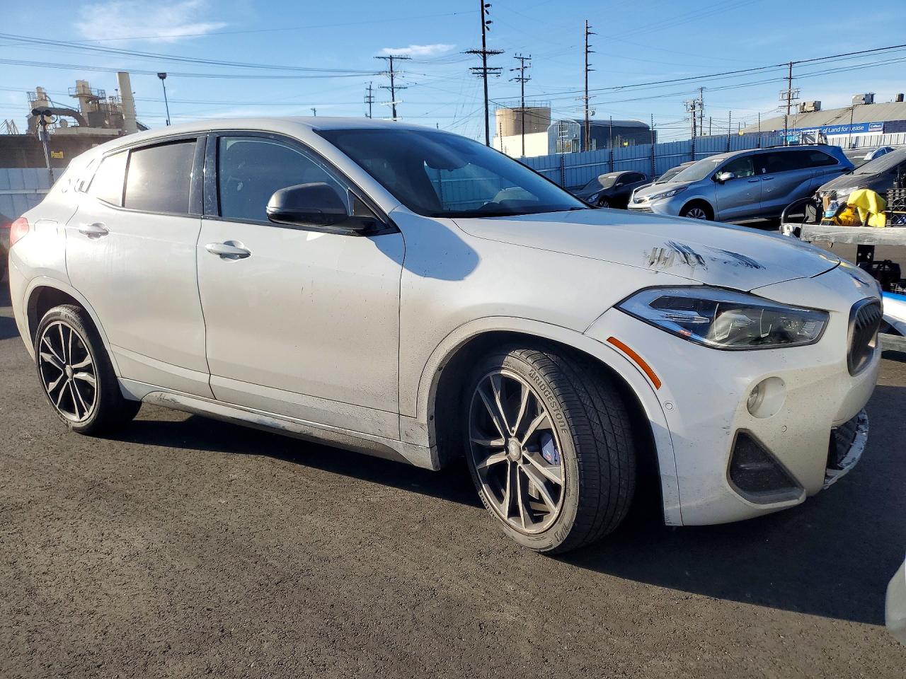 2019 BMW X2 VIN WBXYN1C50KEF29638 photo 4
