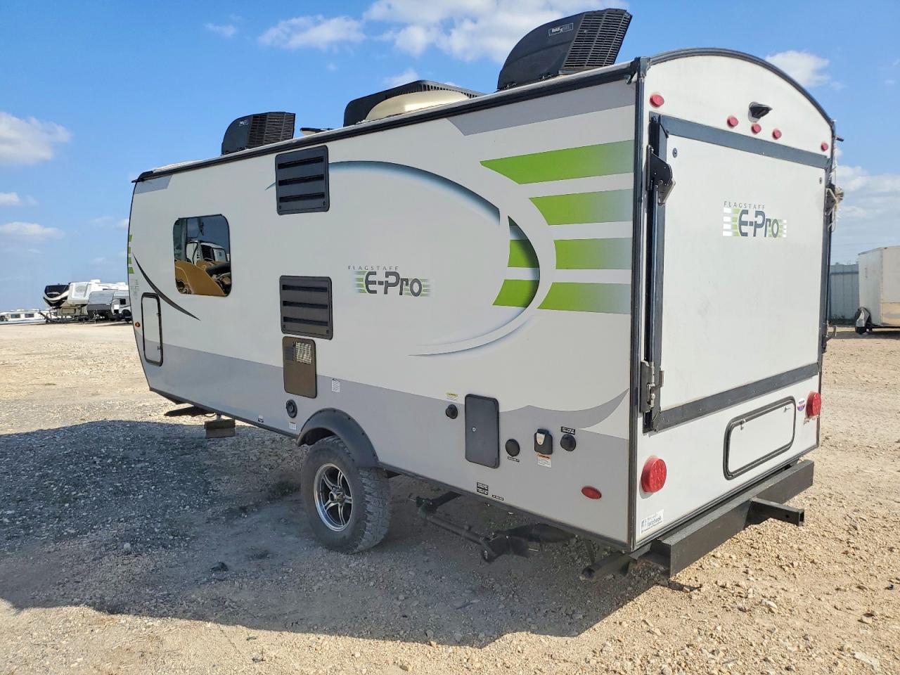 2018 FOREST All models VIN 5ZT2FSFC2J3003114 photo 3