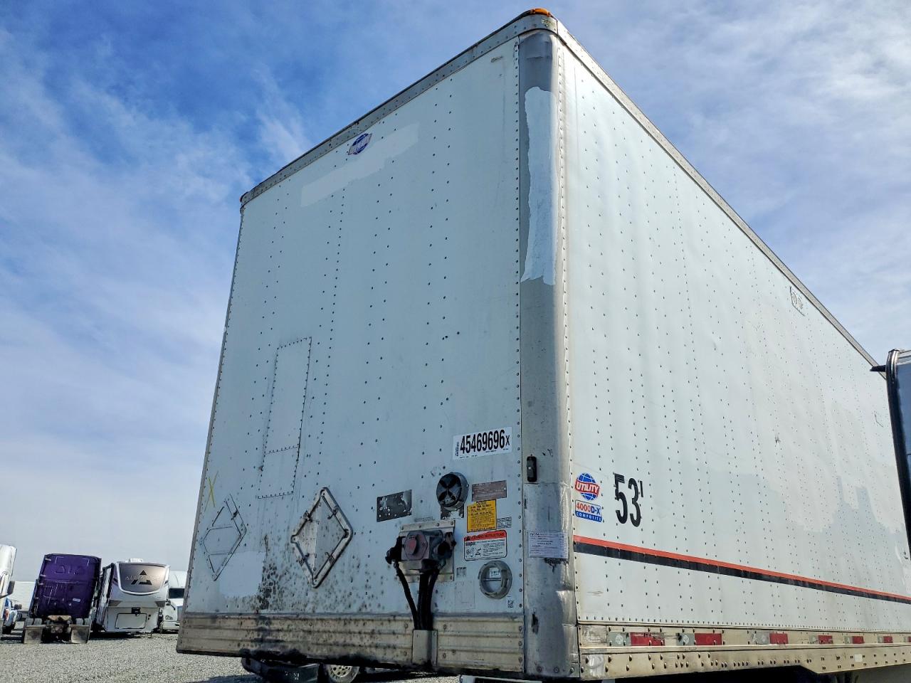 2015 UTILITY All models VIN 1UYVS253XFP089348 photo 9
