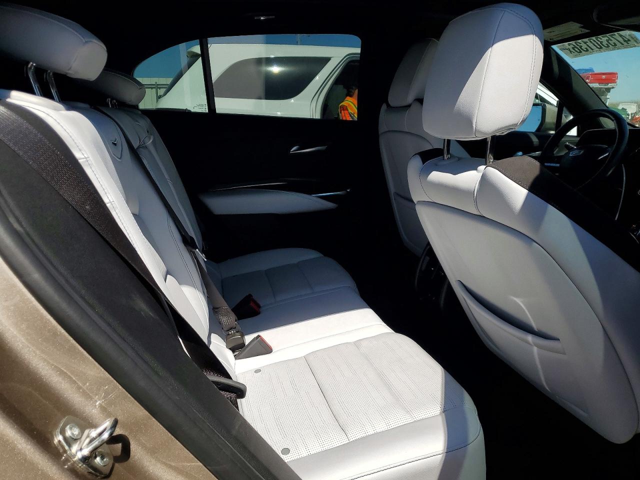 2024 Cadillac Xt4 VIN 1GYFZER49RF149739 photo 10