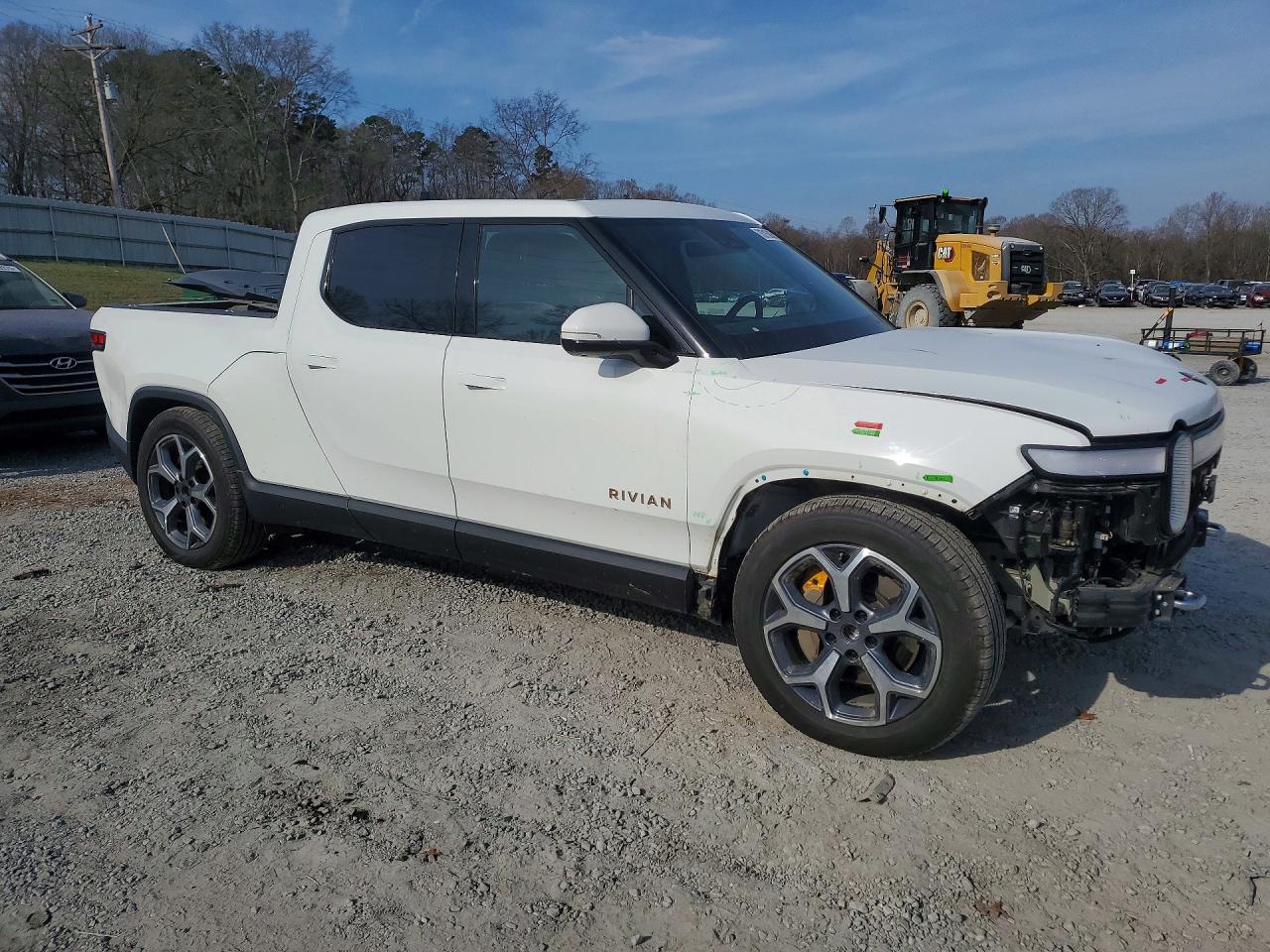 2022 RIVIAN Rit VIN 7FCTGAAA5NN013742 photo 4