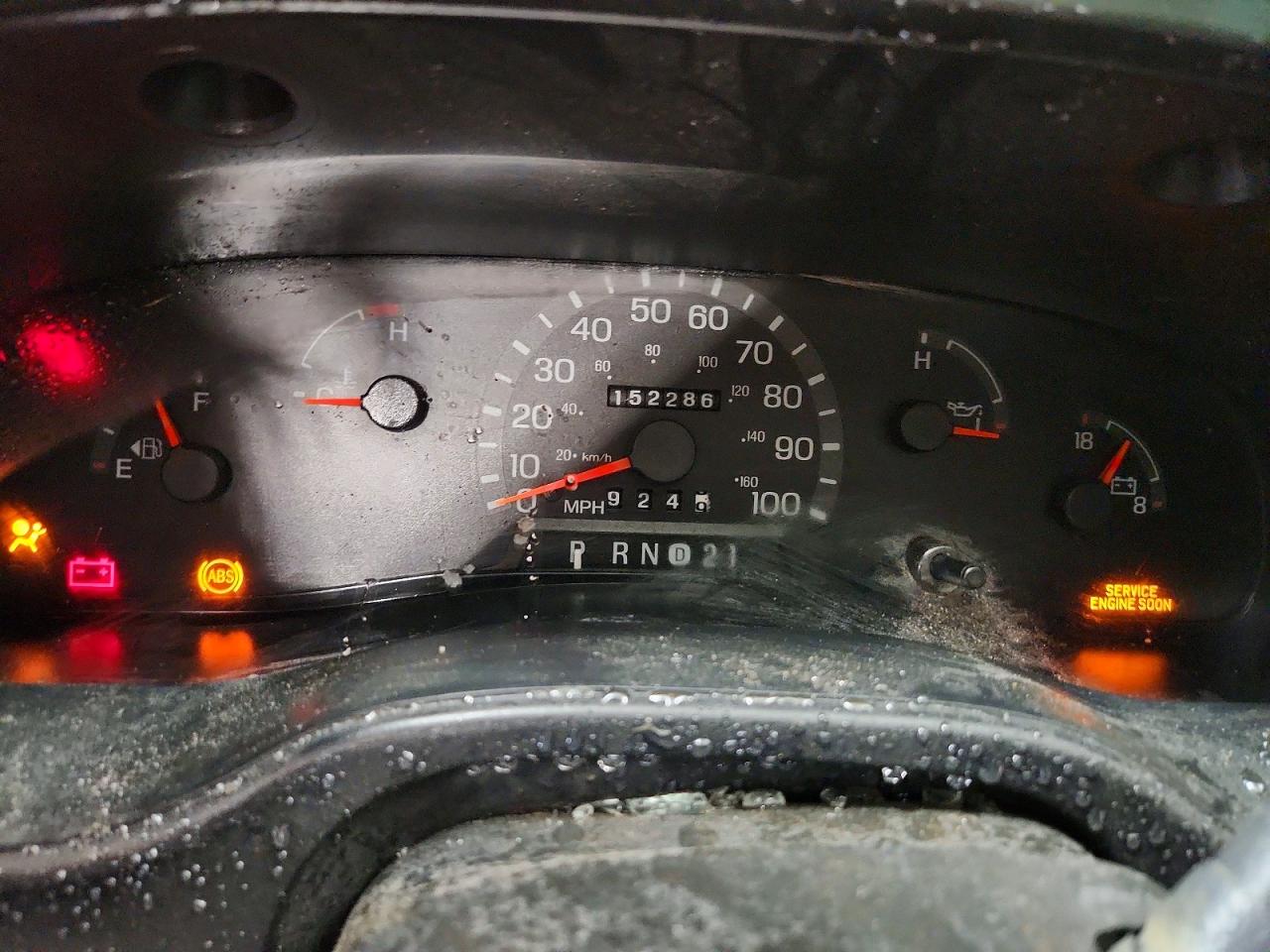2000 Ford Econoline VIN 1FMRE11W4YHA39734 photo 9
