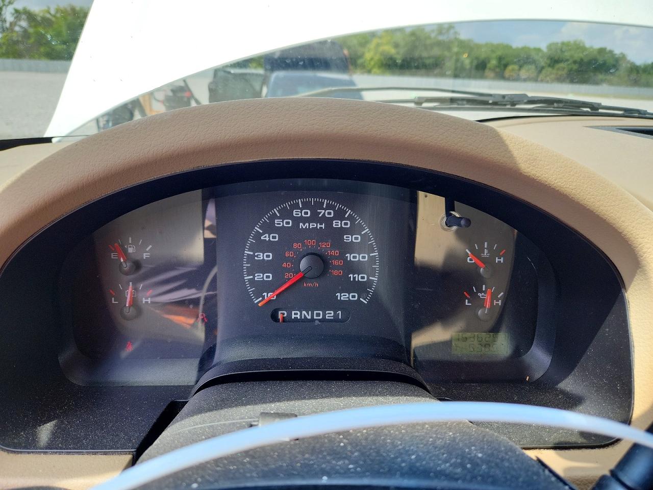 2008 Ford F150 VIN 1FTRF12218KC11105 photo 9