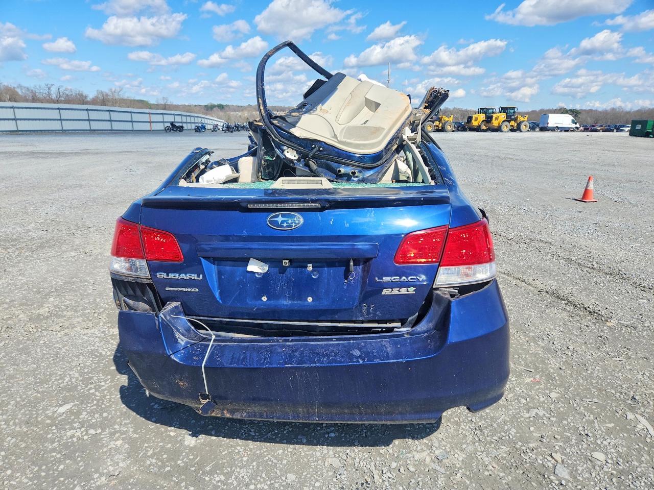 2010 Subaru LEGACY VIN 4S3BMBH60A3220322 photo 6