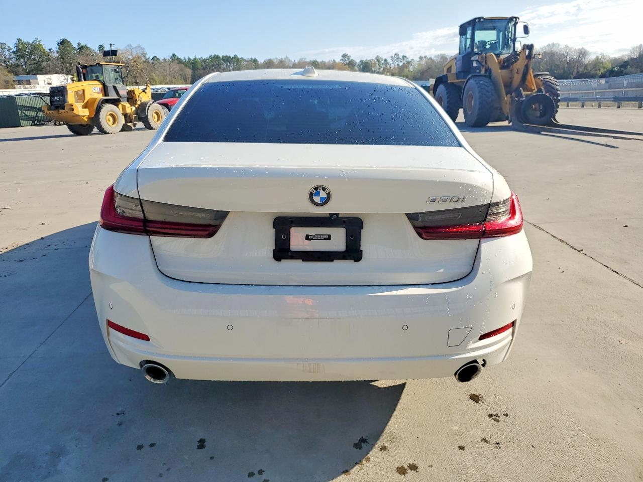 2023 BMW 3 series VIN 3MW69FF02P8C83895 photo 6