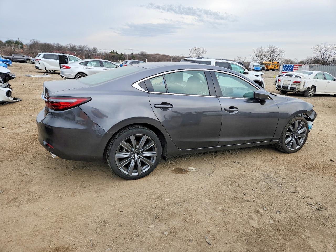 2021 6 VIN JM1GL1VMXM1617817 photo 3