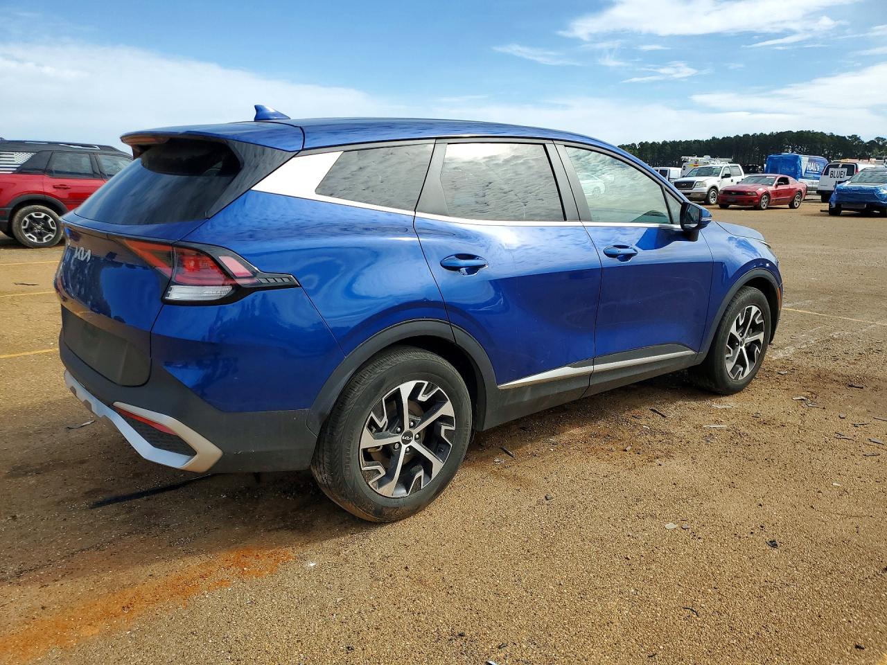 2024 Kia Sportage VIN 5XYK33DF0RG225834 photo 3