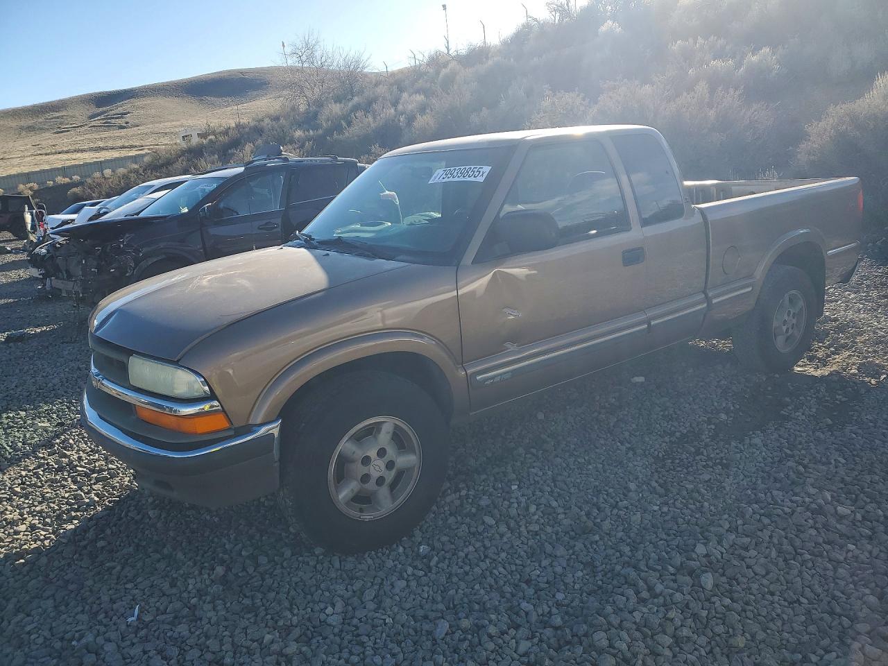 2003 CHEV S10 VIN 1GCDT19X938187100 photo 1