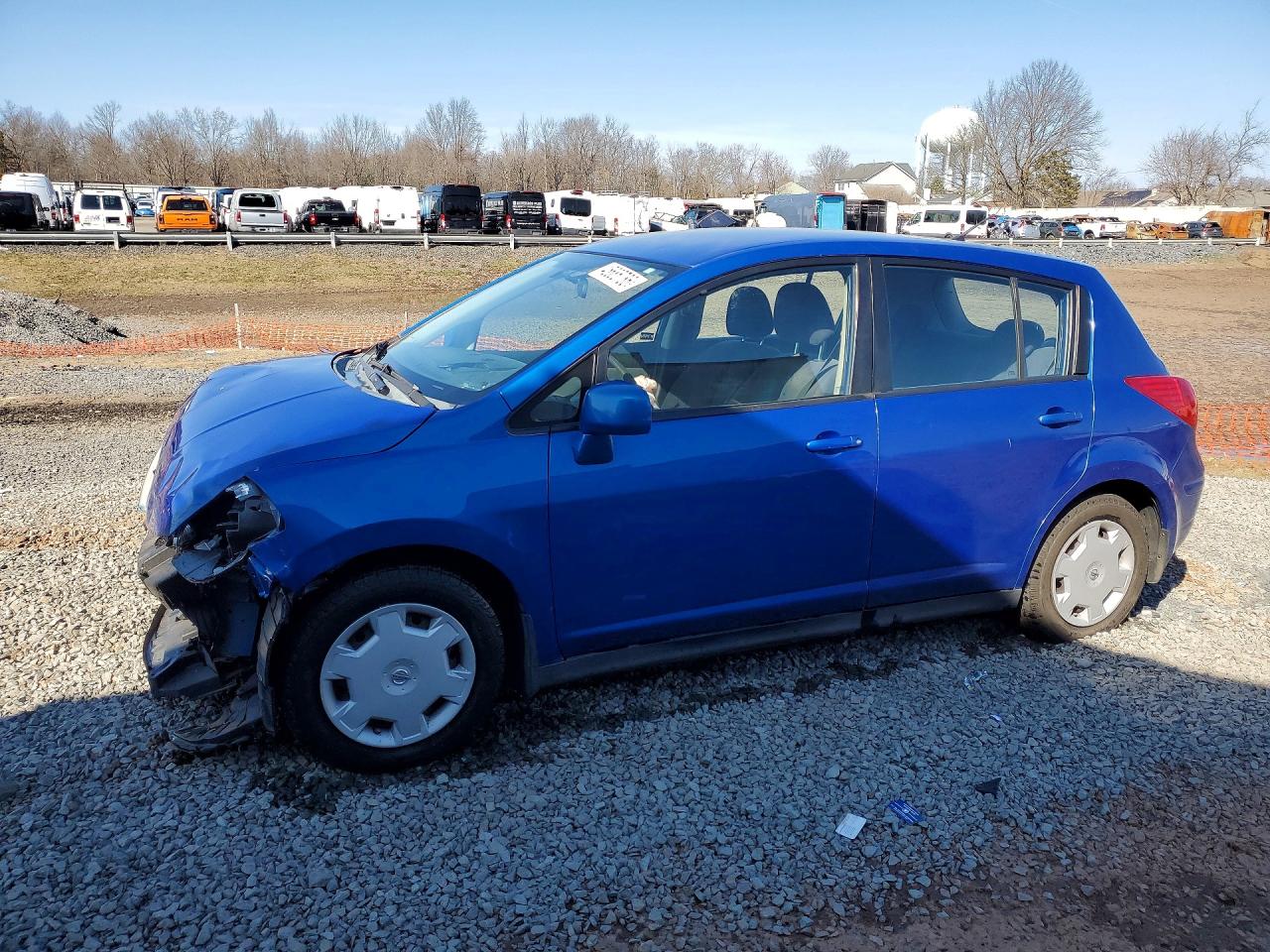 2007 Nissan Versa VIN 3N1BC13E17L412070 photo 1