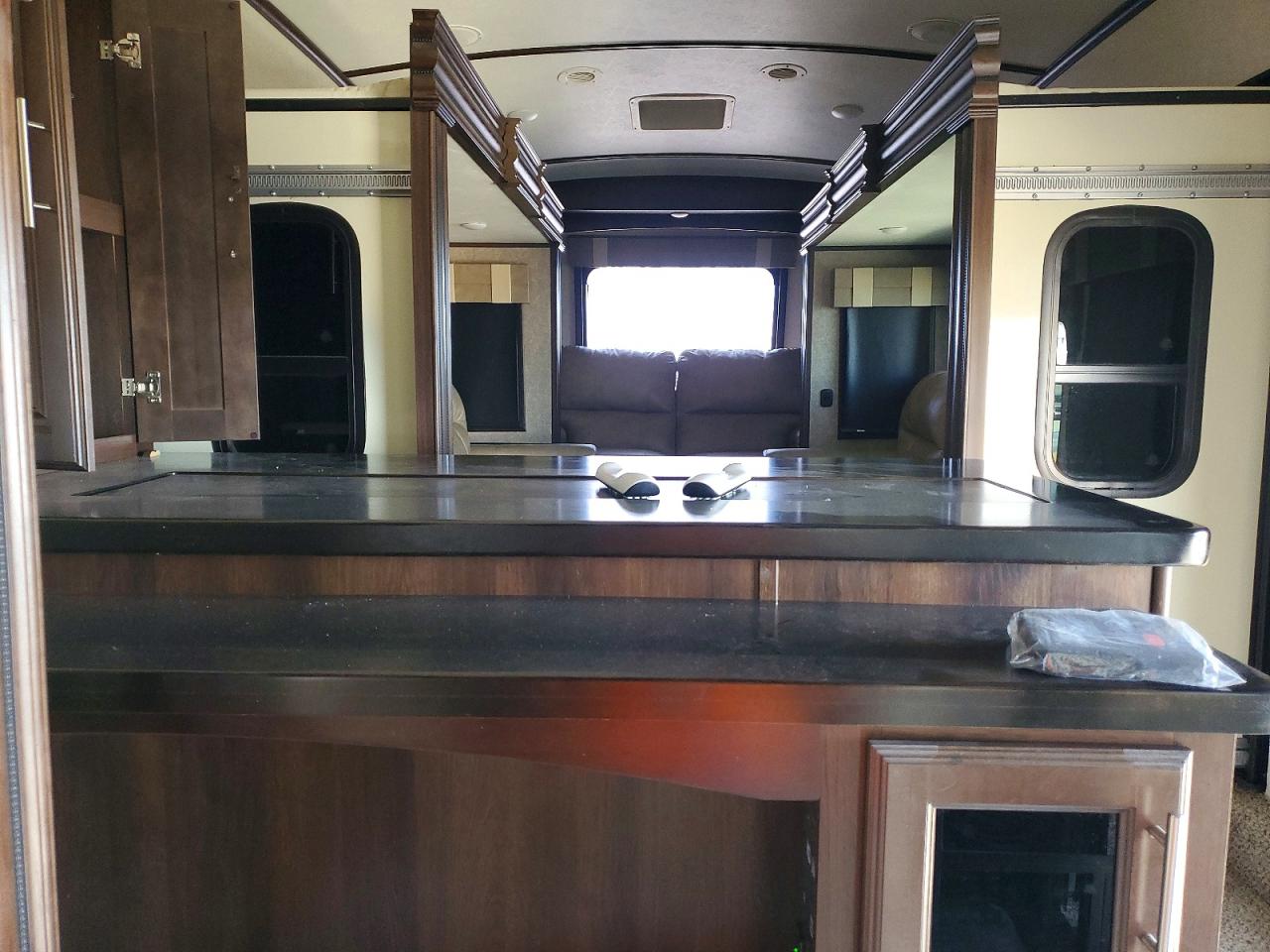 2018 JAYCO Jayco VIN 1UJCJSCVXJ1LD0068 photo 5
