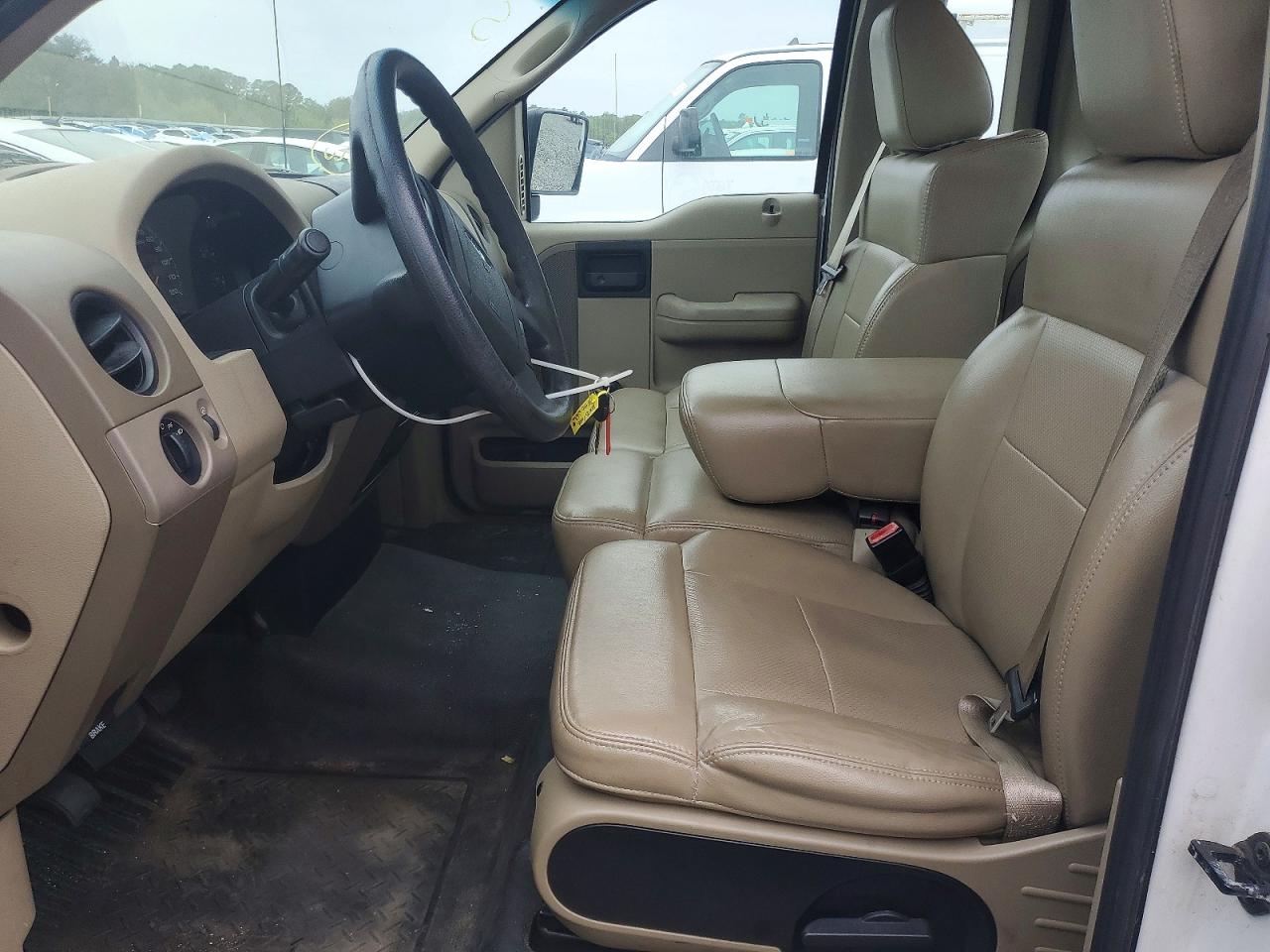 2008 Ford F150 VIN 1FTRF12278KC11111 photo 7