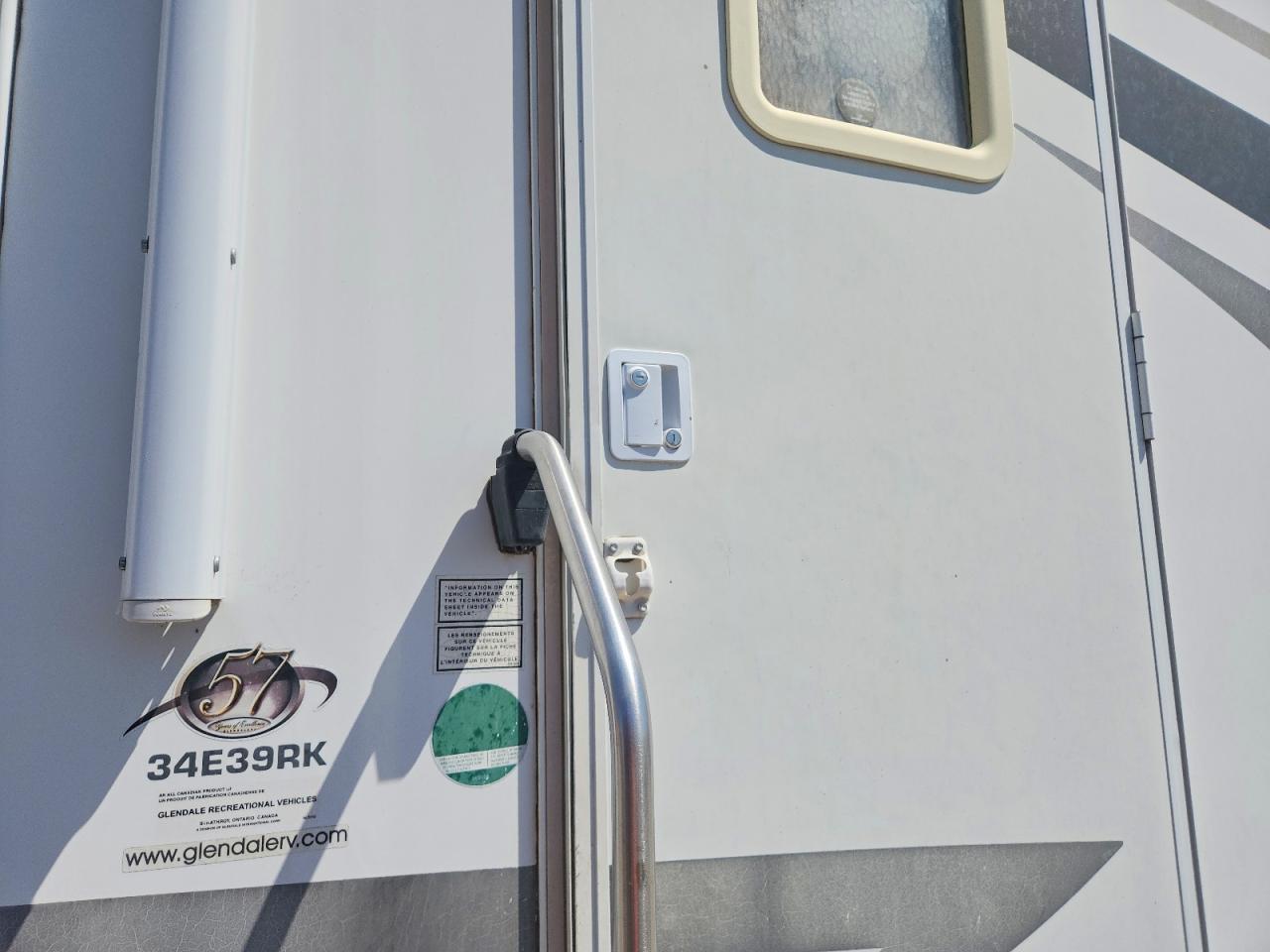 2007 Trailers VIN 2GRFW34T47S075314 photo 5