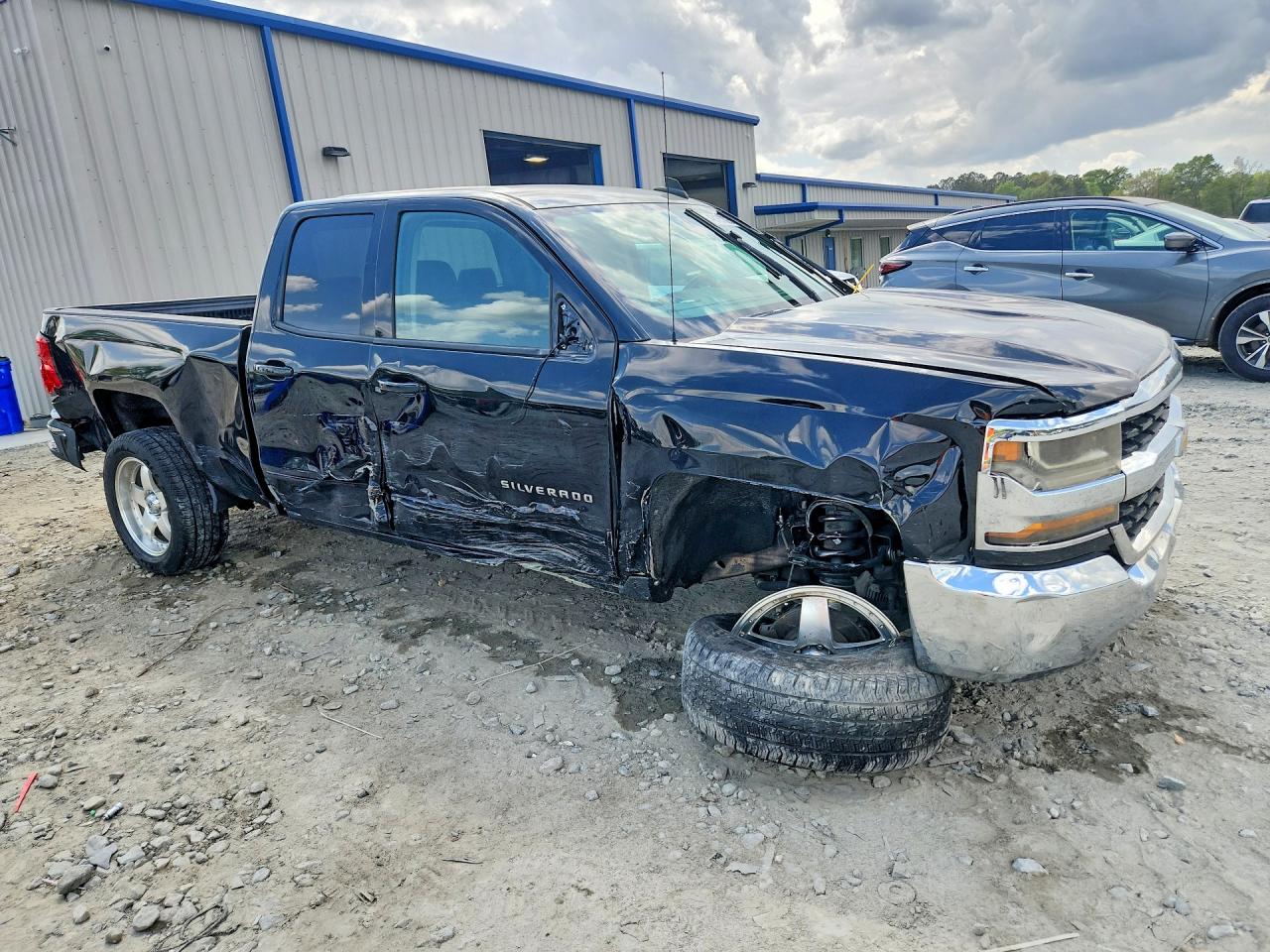 2019 Chevrolet All models VIN 2GCRCPEC2K1192006 photo 4
