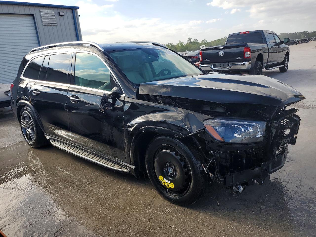 2023 Mercedes-Benz Gls-class VIN 4JGFF5KEXPB011001 photo 4