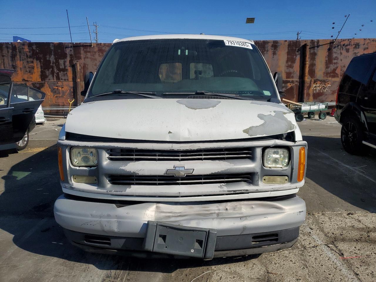 2002 Chevrolet Express g1500 VIN 1GCEG15M421153304 photo 5