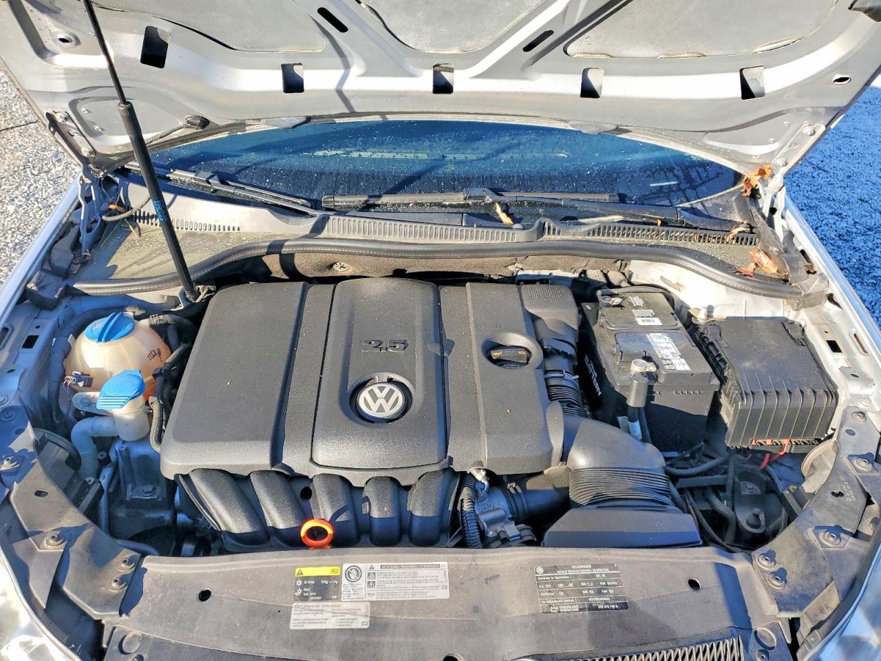 2011 Volkswagen Golf VIN WVWDA7AJXBW275521 photo 11