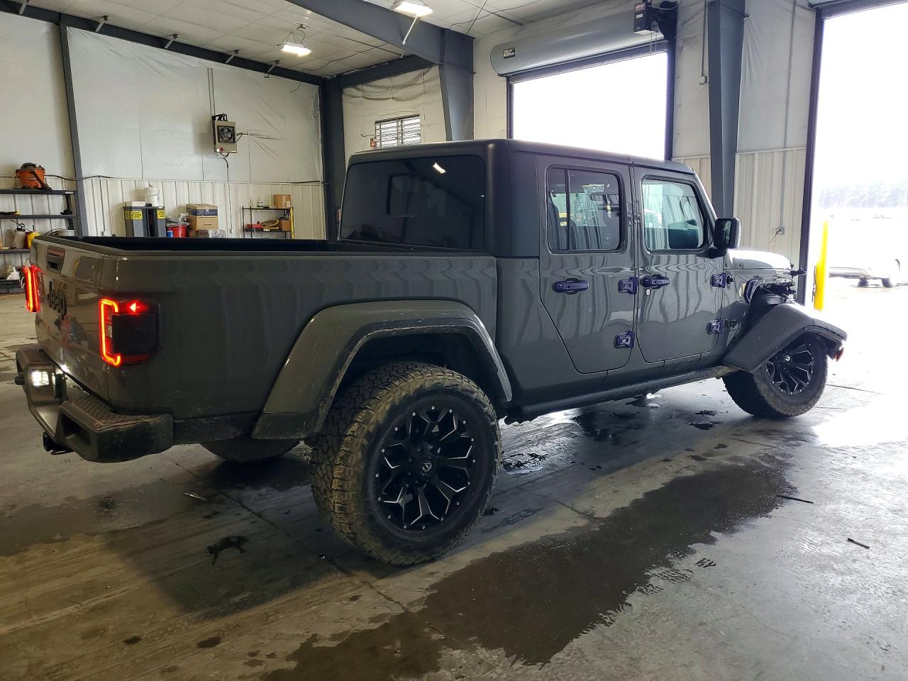 2021 Jeep Gladiator VIN 1C6JJTAG4ML533172 photo 3