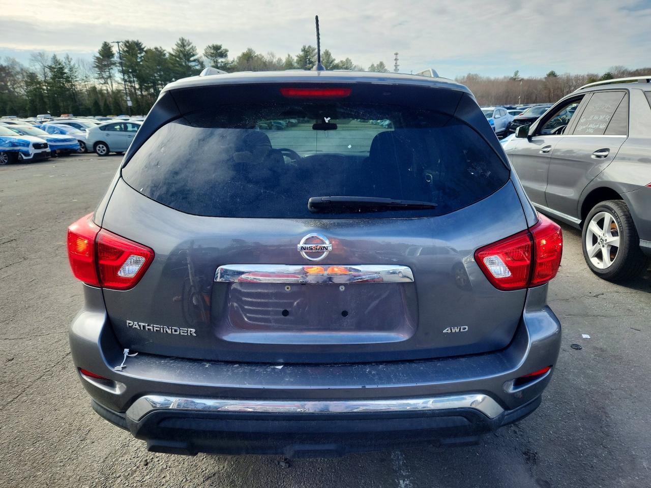 2018 Nissan Pathfinder VIN 5N1DR2MM1JC661466 photo 6