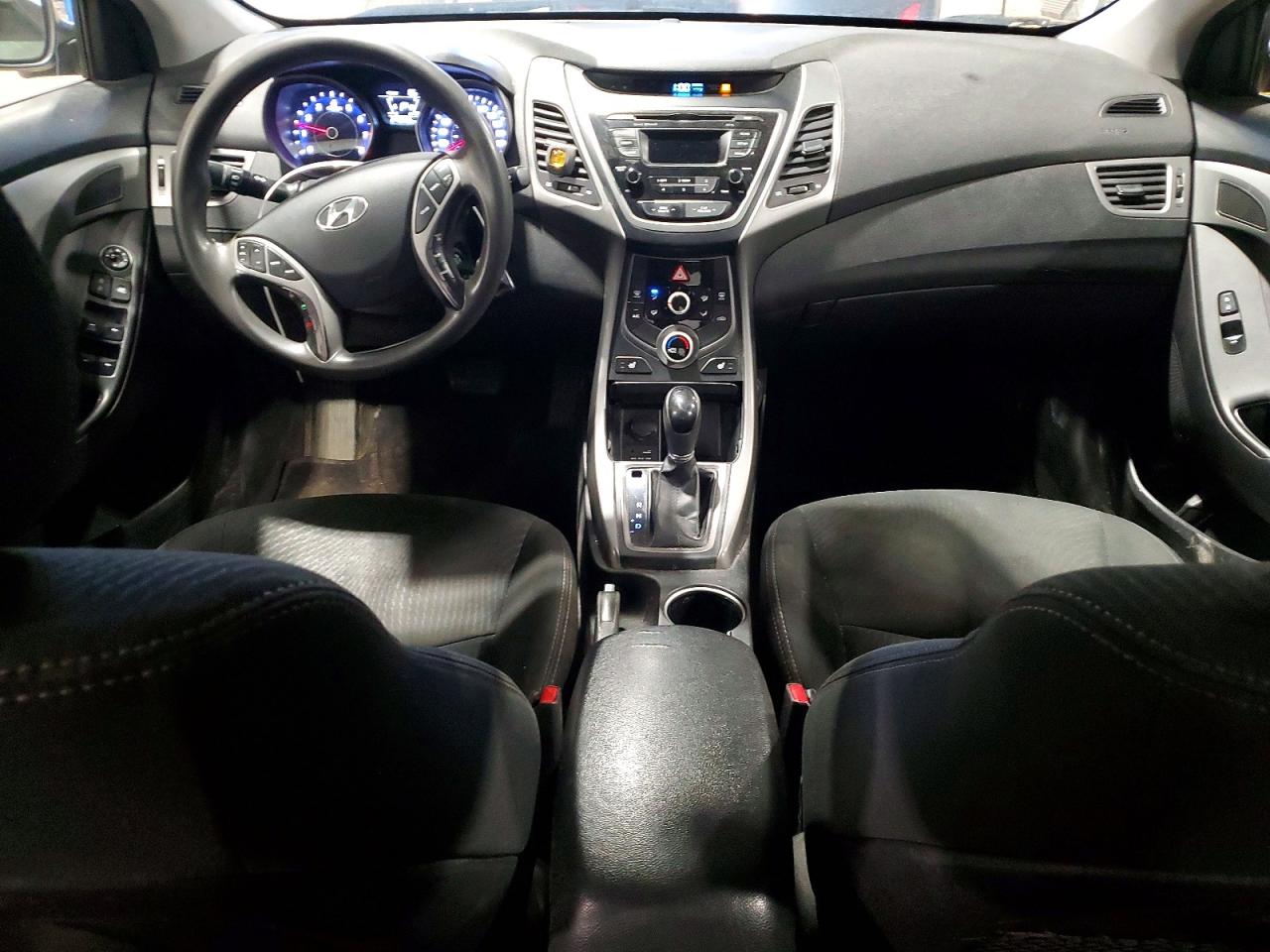 2015 Hyundai Elantra VIN 5NPDH4AE0FH548667 photo 8