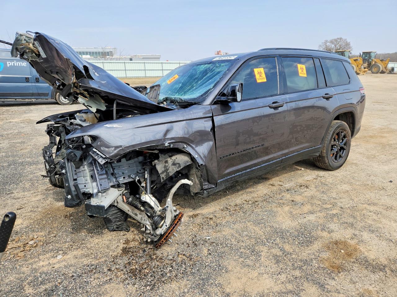 2024 Jeep Cherokee VIN 1C4RJKAG6R8556565 photo 1