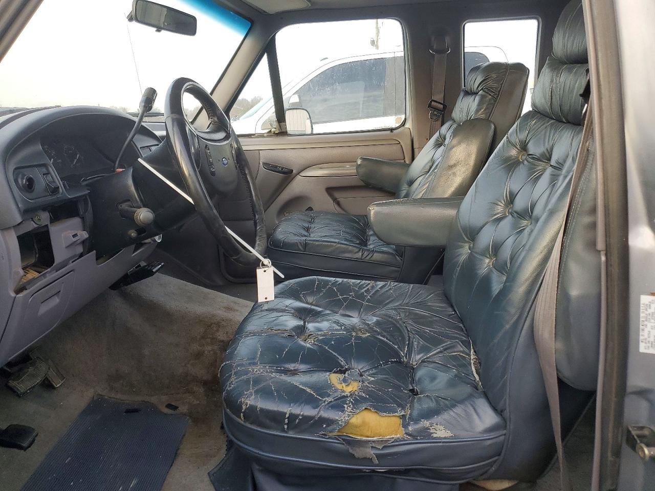 1994 Ford F250 VIN 1FTHX25K9RKA09141 photo 7