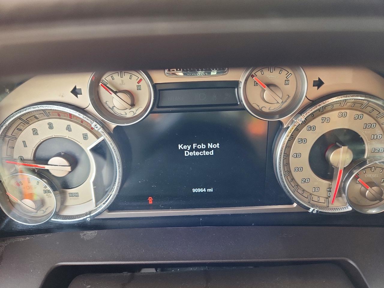 2015 Ram 3500 VIN 3C63RRNL8FG688187 photo 9