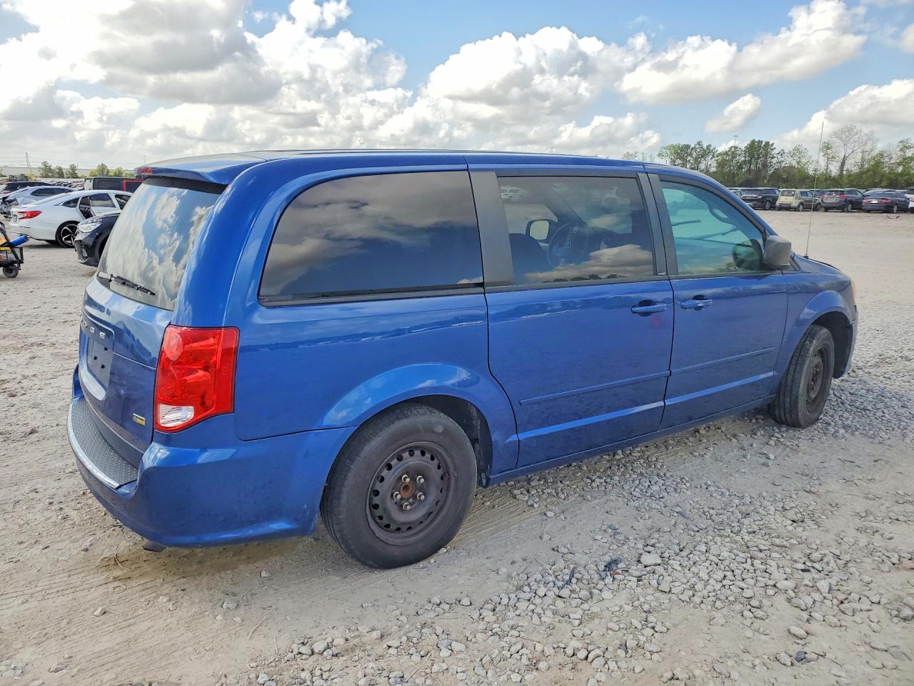 2011 Dodge Caravan VIN 2D4RN4DG7BR685634 photo 3