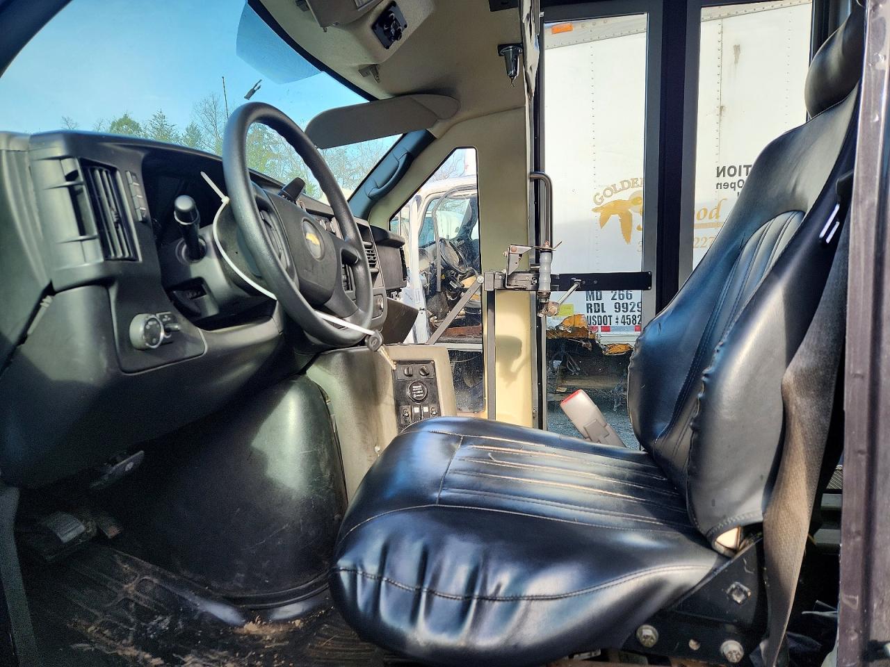 2011 CHEVROLET Express VIN 1GB3G3BL7B1180967 photo 6