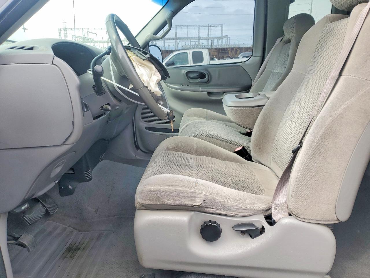 2001 Ford F150 VIN 1FTRX17WX1KF59953 photo 7
