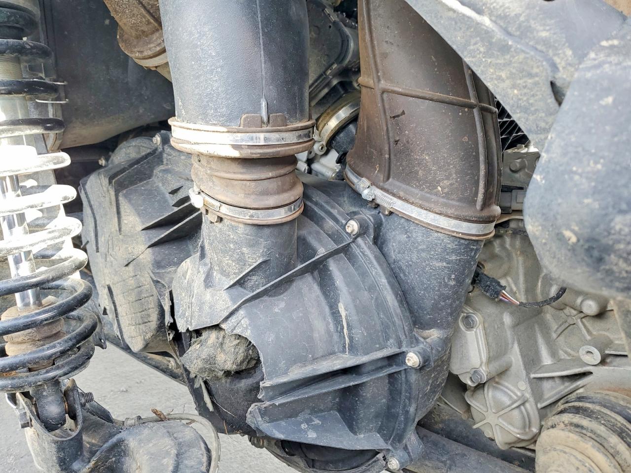 2023 Can-Am Sidebyside VIN 3JBVGAV27PE000163 photo 7