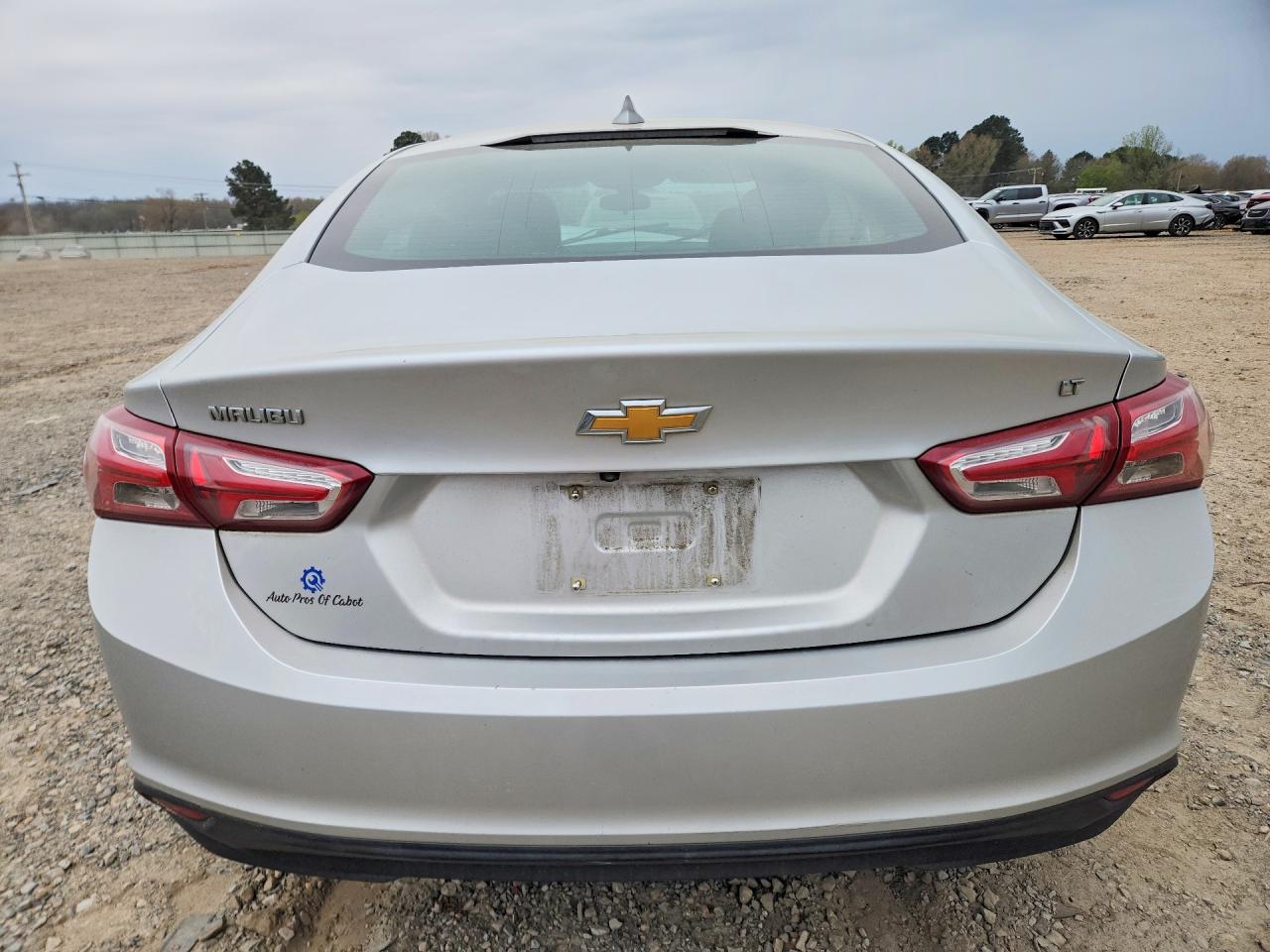 2019 Chev Malibu VIN 1G1ZD5ST8KF206241 photo 6