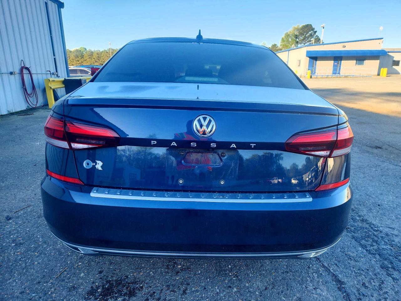 2021 Volkswagen Passat VIN 1VWSA7A38MC008212 photo 6