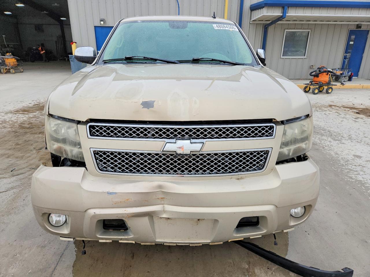 2008 Chevrolet Suburban VIN 1GNFK16328J110136 photo 5