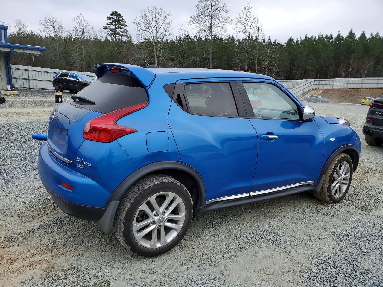 2012 Nissan Juke VIN JN8AF5MV4CT108635 photo 3