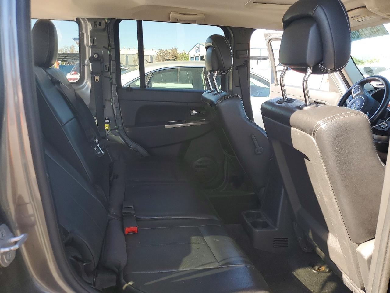 2012 Jeep Liberty VIN 1C4PJMCK8CW111400 photo 11