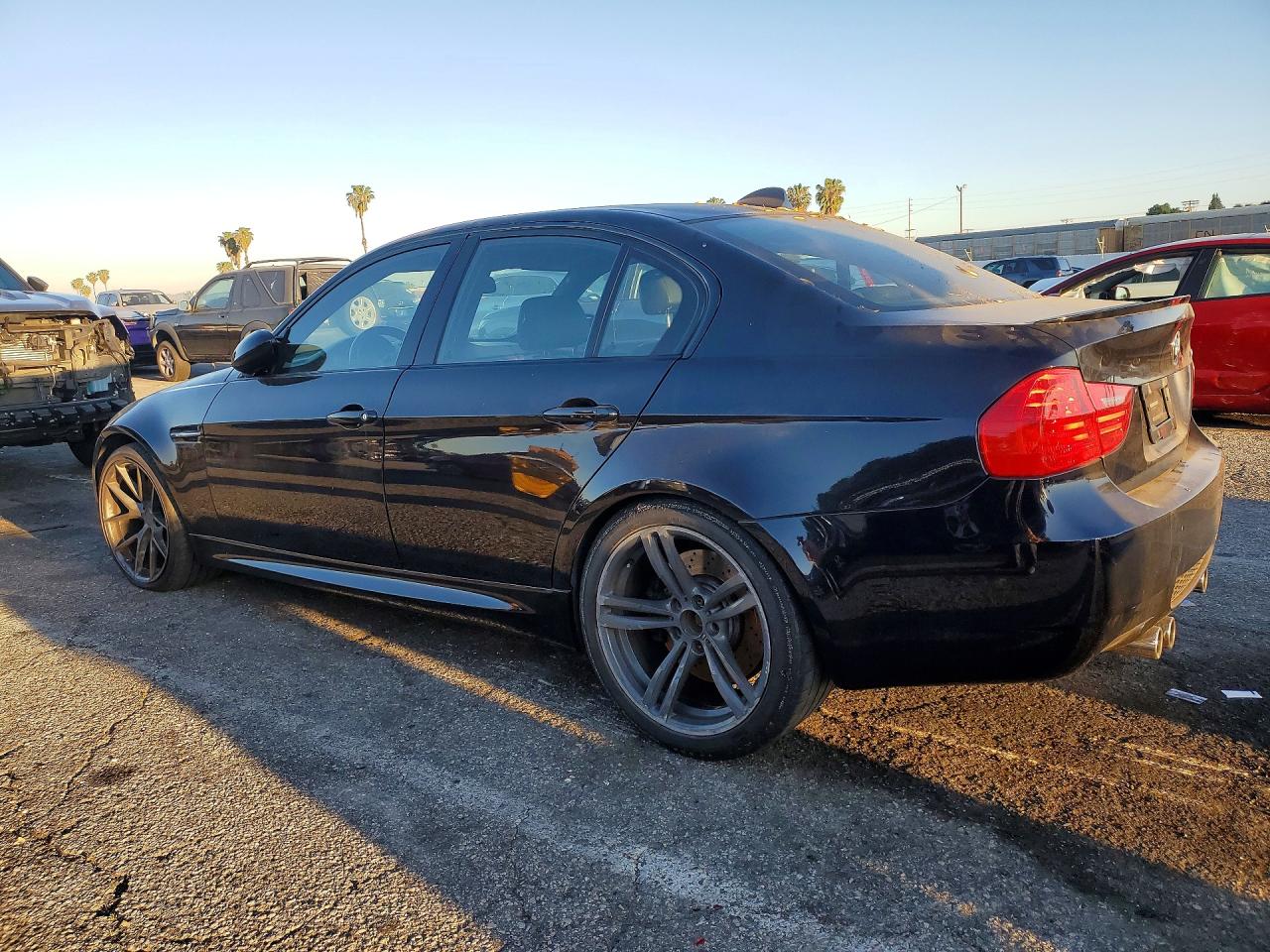 2009 BMW M3 VIN WBSPM93559E201173 photo 2