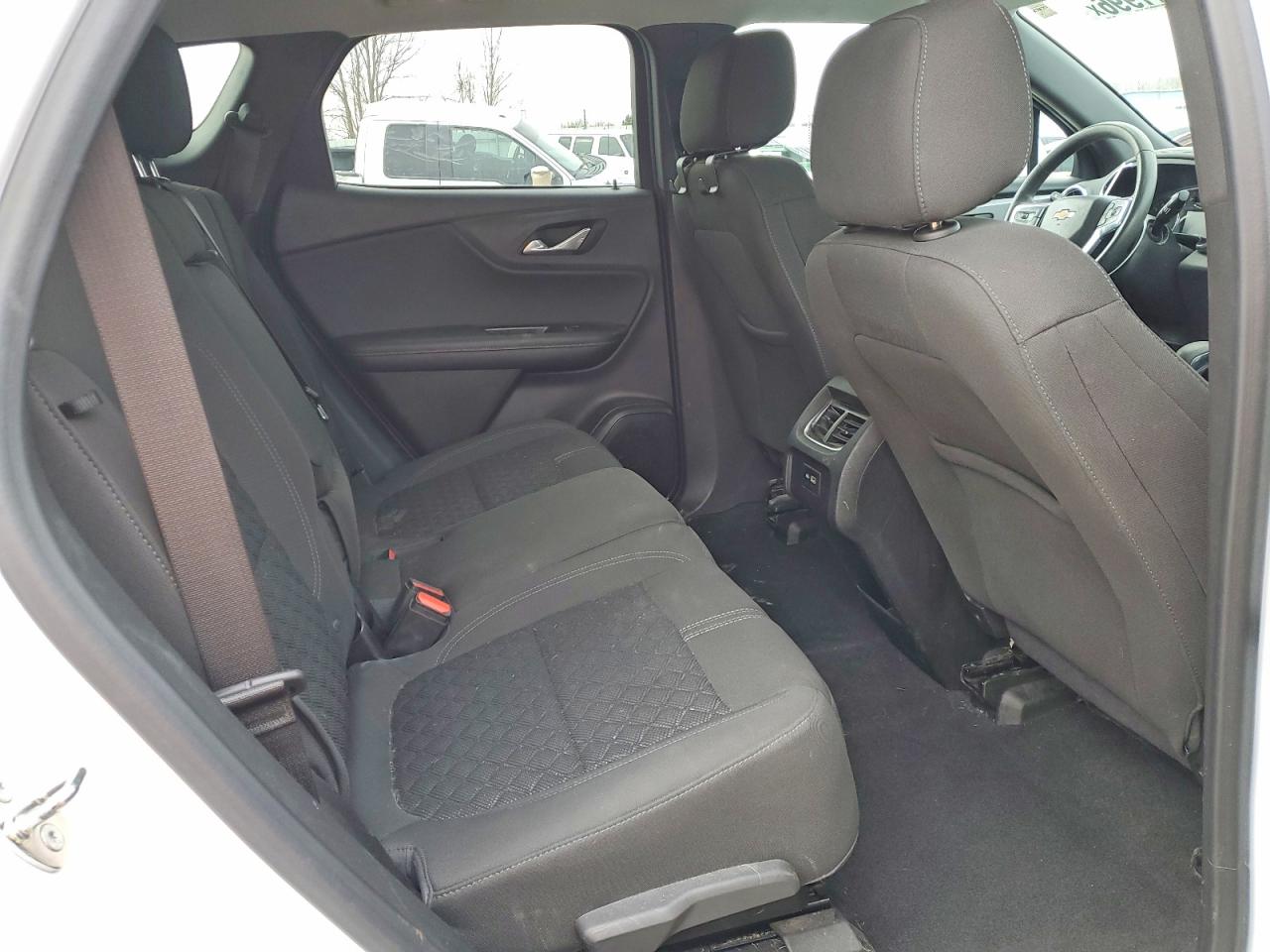 2022 Chevrolet Blazer VIN 3GNKBHR44NS219137 photo 10