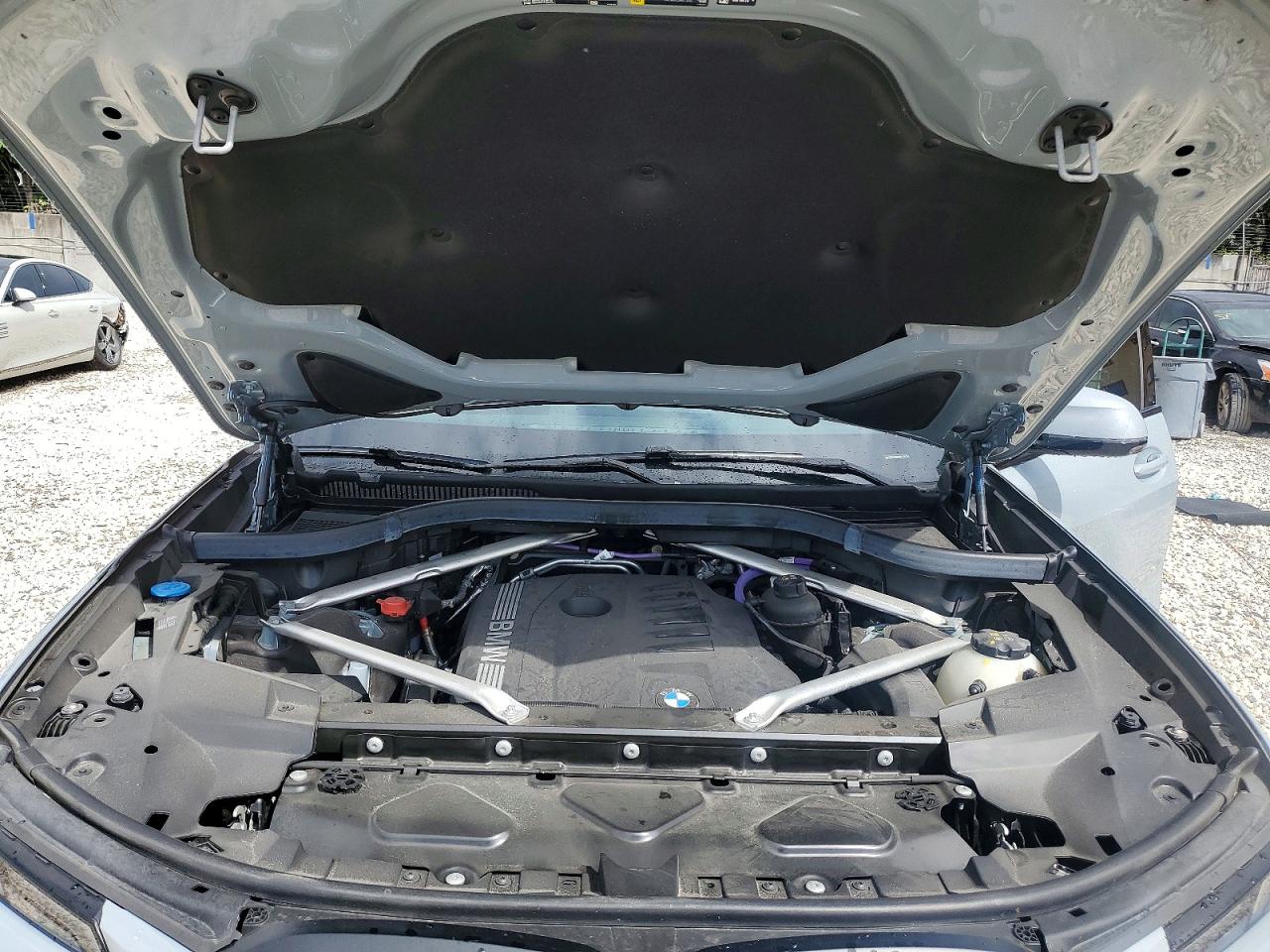 2025 BMW X7 VIN 5UX23EM0XS9Y68348 photo 12