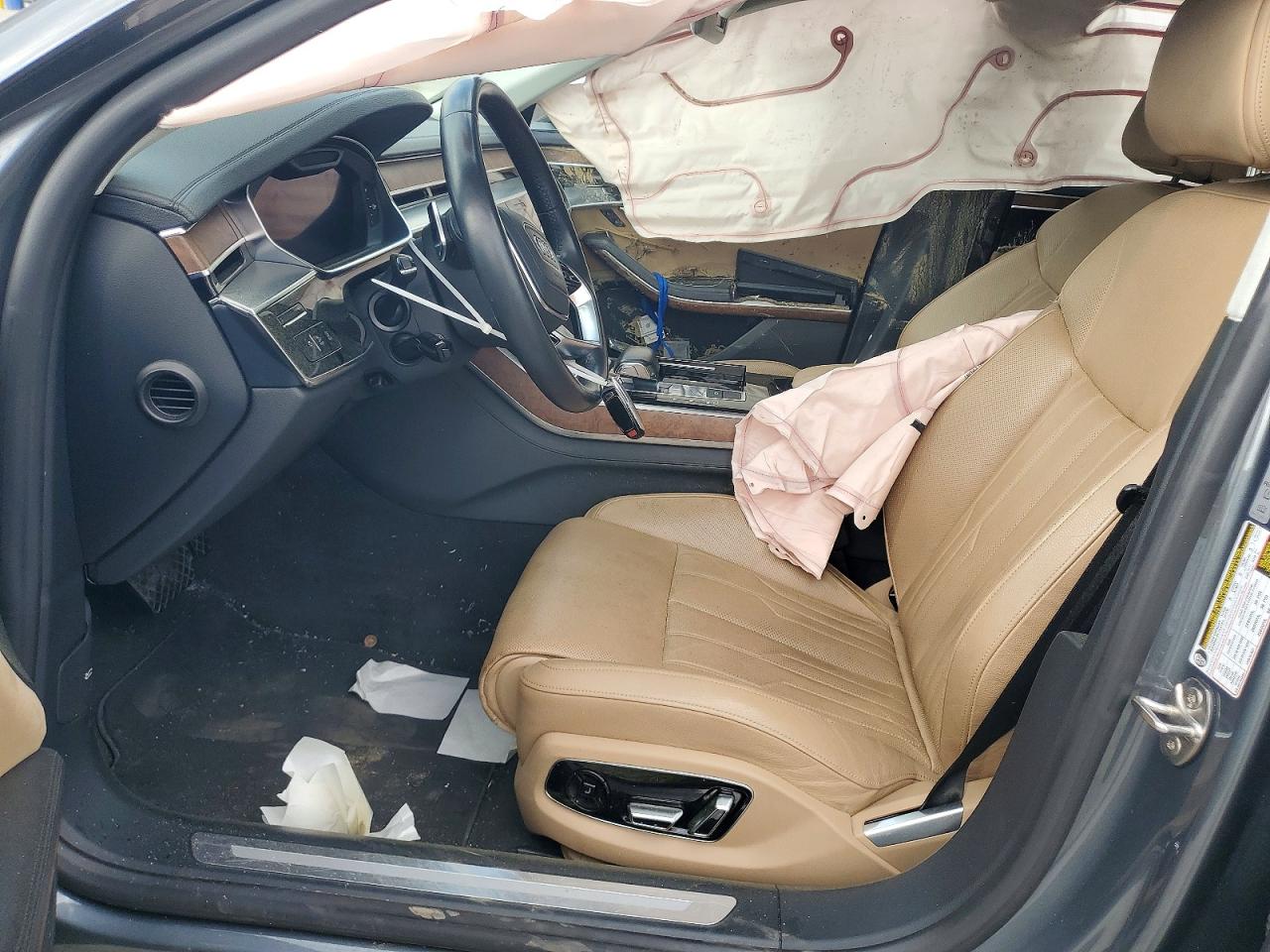 2019 Audi A8 VIN WAU8DAF88KN019778 photo 7