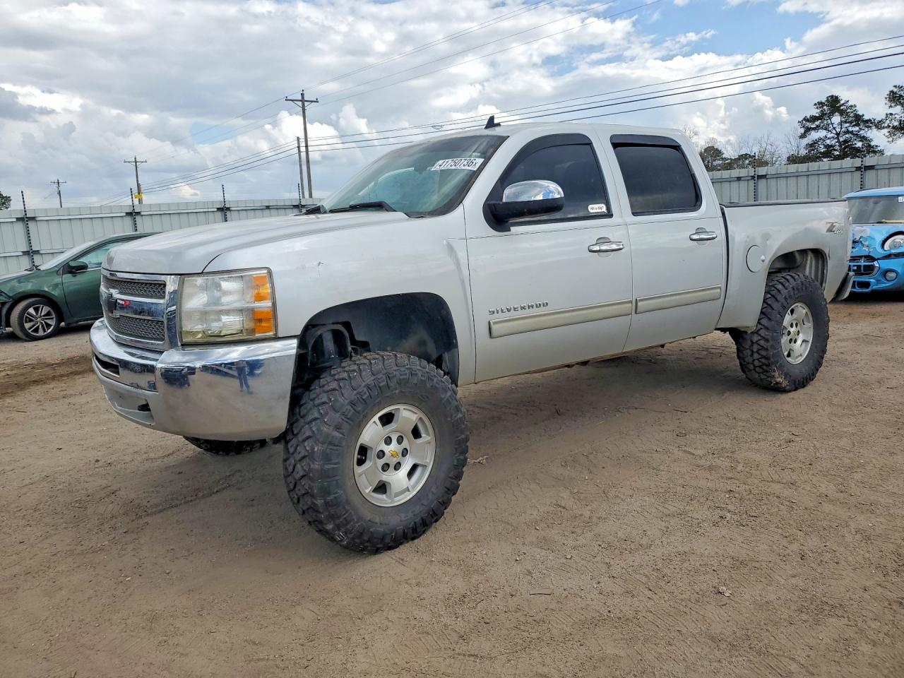 2013 CHEV All models VIN 3GCPKSE72DG175684 photo 1